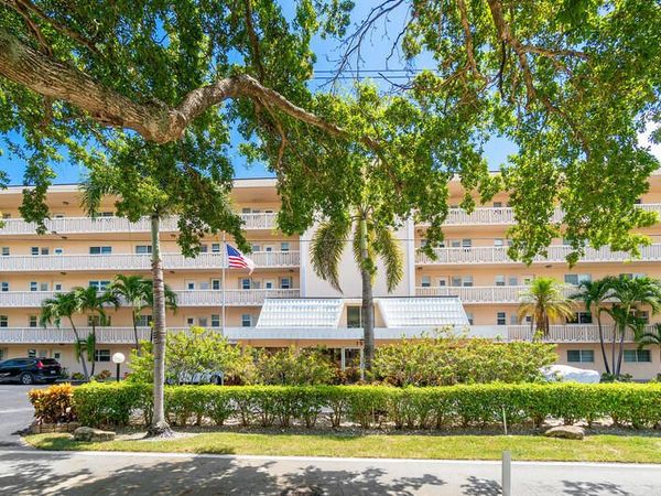 750 NE SPANISH RIVER, Unit 4100, Boca Raton, FL 33431
