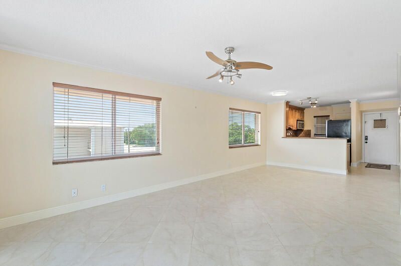 750 NE Spanish River, Unit 4100, Boca Raton, FL 33431 Photo