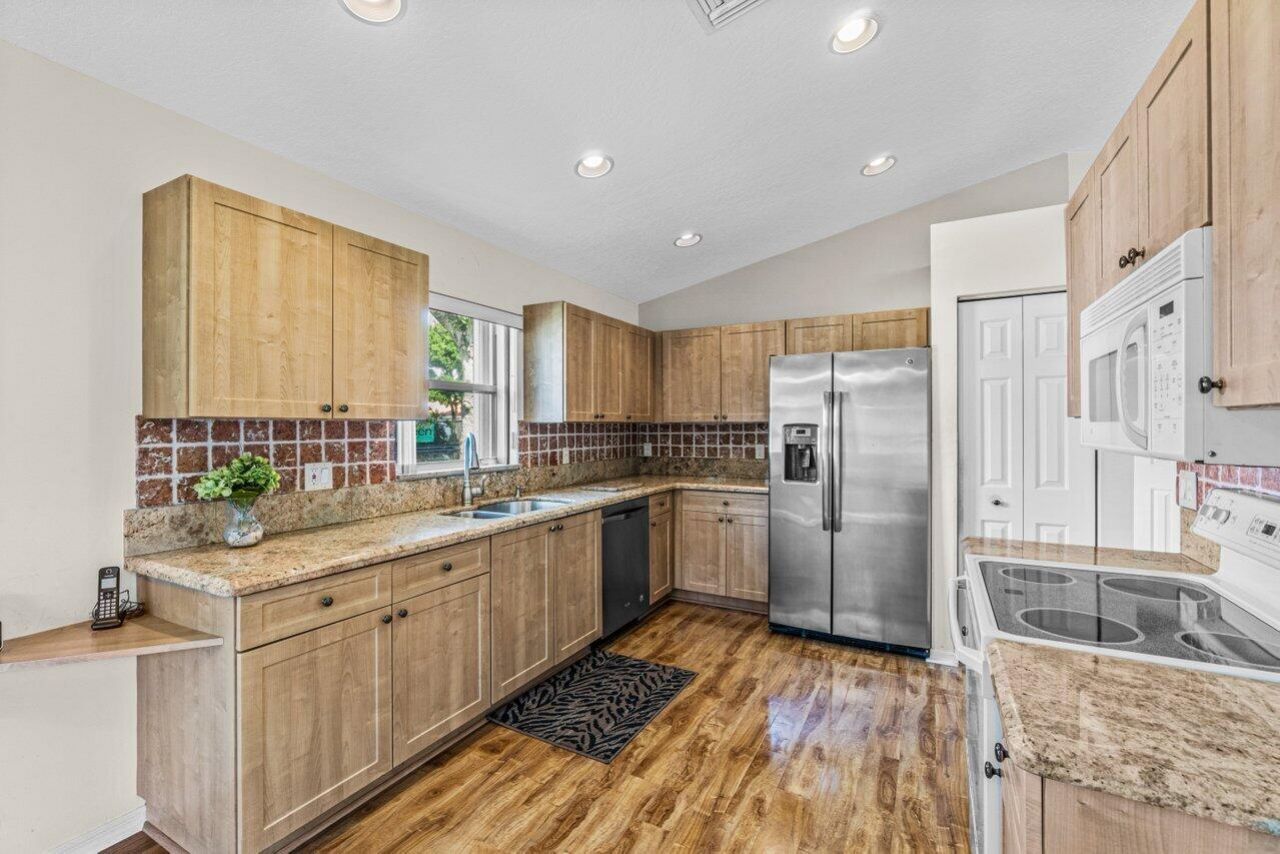 7394 Modena Drive, Boynton Beach, FL 33437 Photo