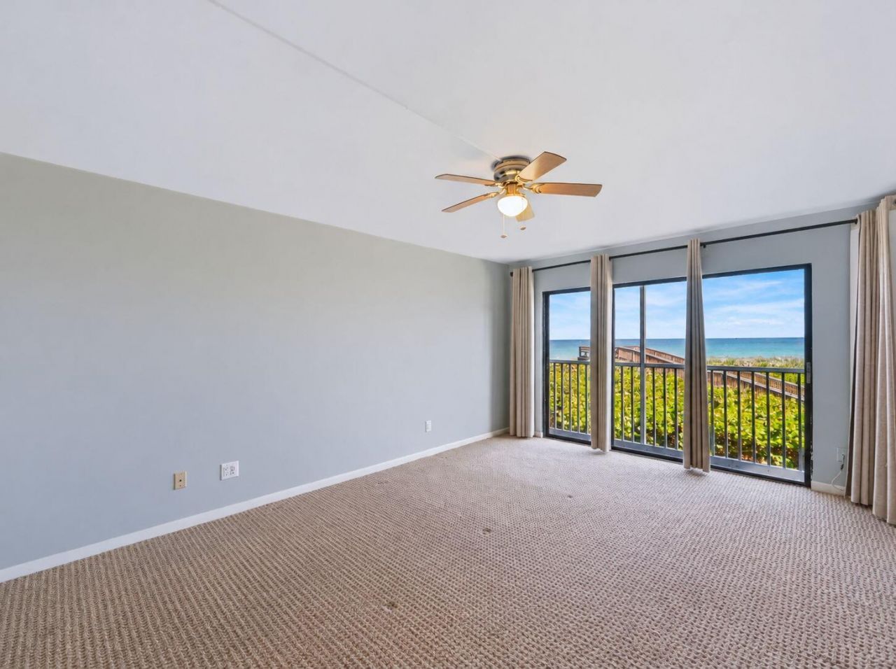 529 NE Plantation Road, Unit 105, Stuart, FL 34996 Photo