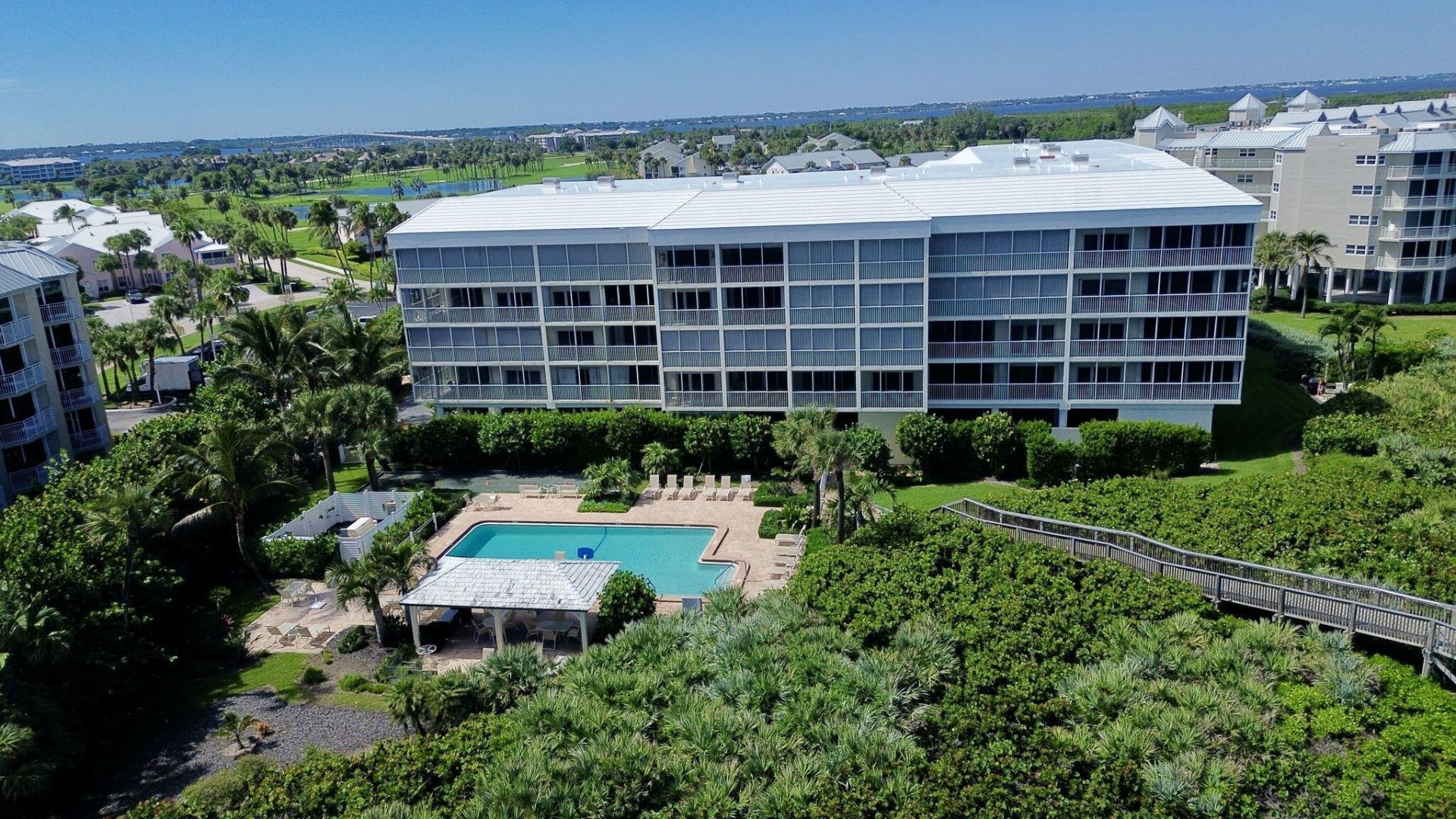 529 NE Plantation Road, Unit 105, Stuart, FL 34996 Photo