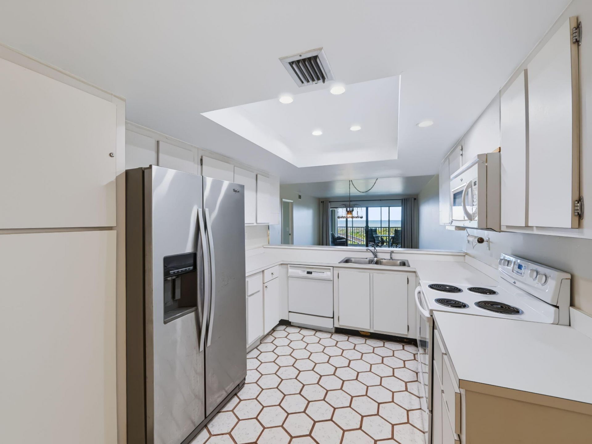 529 NE Plantation Road, Unit 105, Stuart, FL 34996 Photo