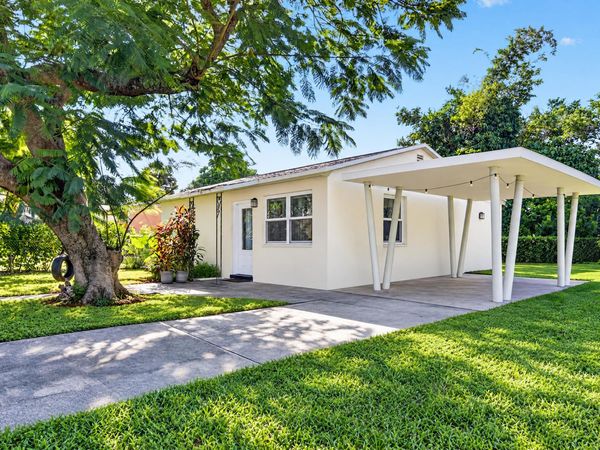1340 Longwood Street, West Palm Beach, FL 33401