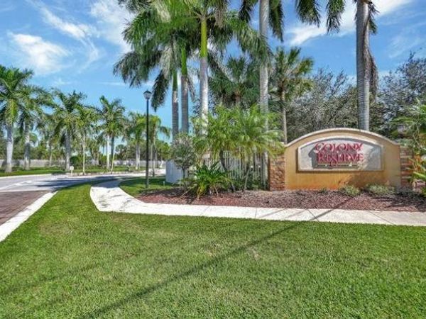 5831 Monterra Club Drive, Lake Worth, FL 33463