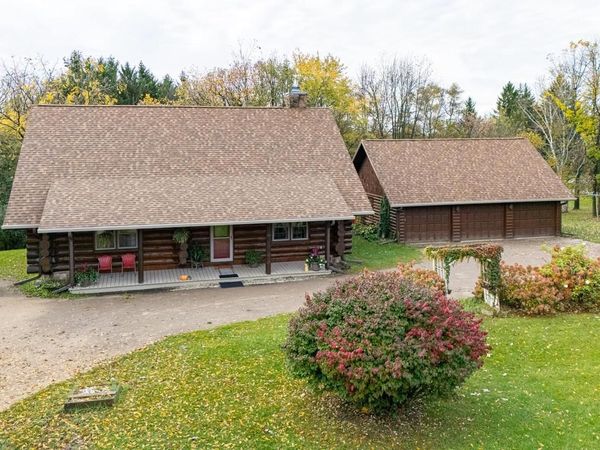 5005 BREEZEWOOD LANE, Winneconne, WI 54986