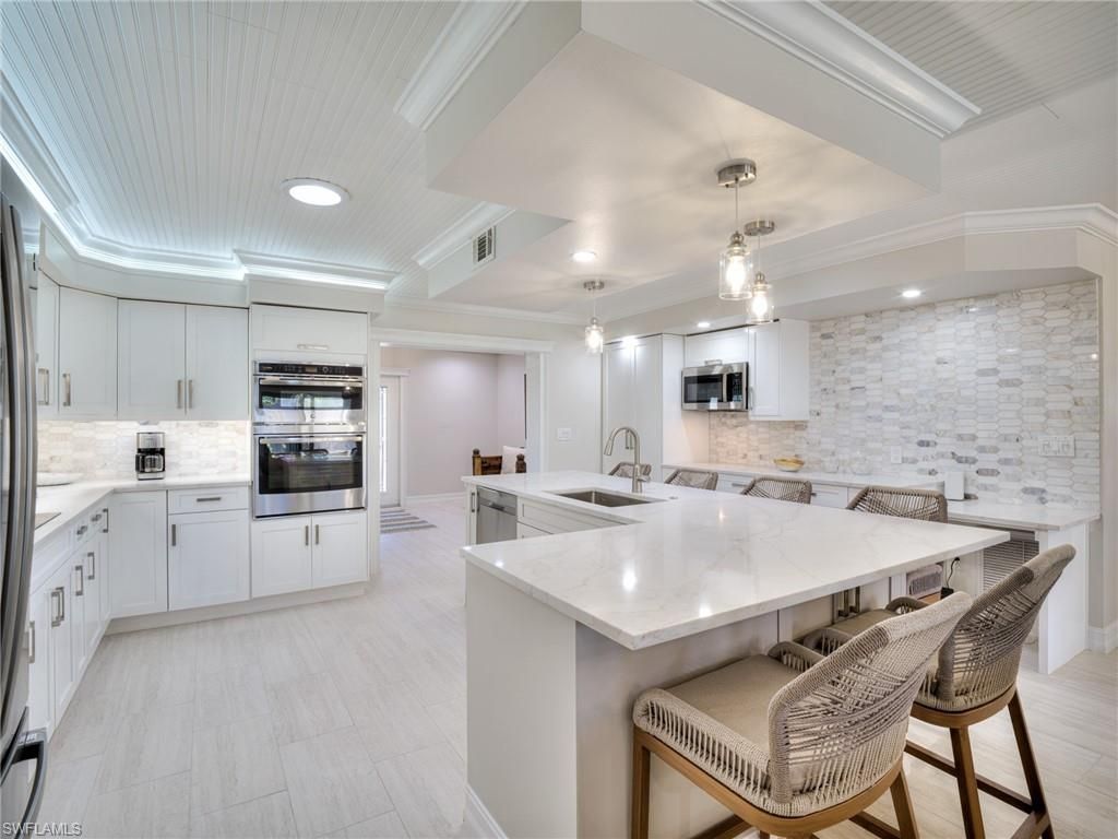 175 6th St, Bonita Springs, FL 34134 Photo