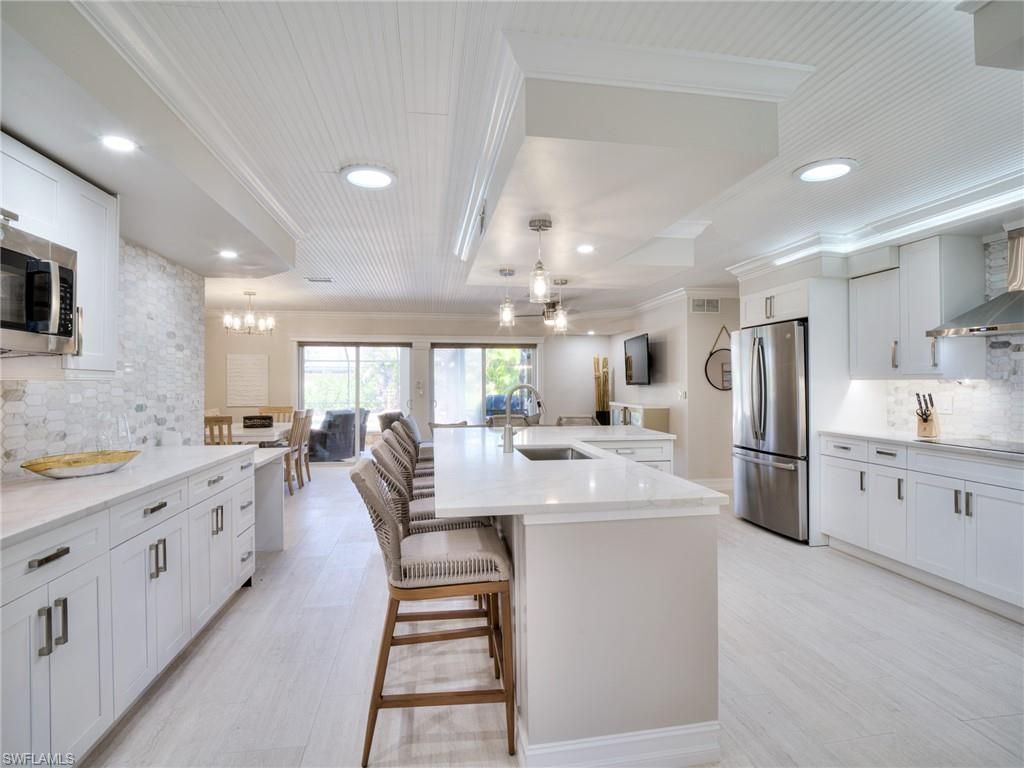 175 6th St, Bonita Springs, FL 34134 Photo