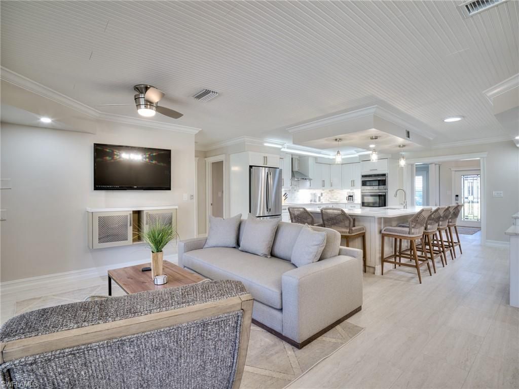 175 6th St, Bonita Springs, FL 34134 Photo