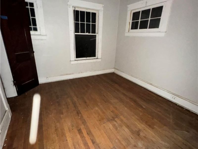 712 E 133rd Street, Cleveland, OH 44110 Photo 4