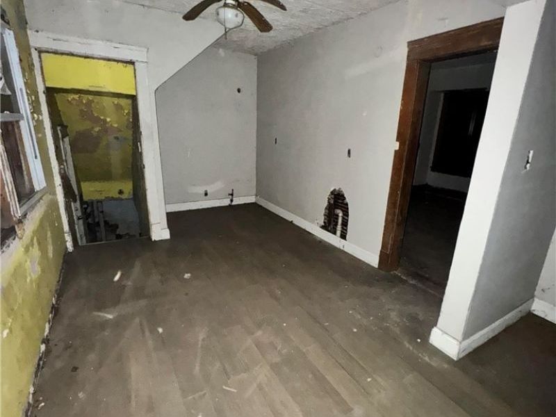 712 E 133rd Street, Cleveland, OH 44110 Photo 6