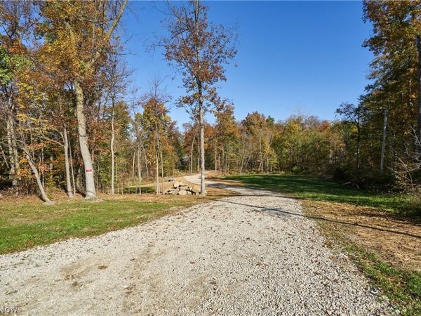 6697 Boneta Road, Medina, OH 44256