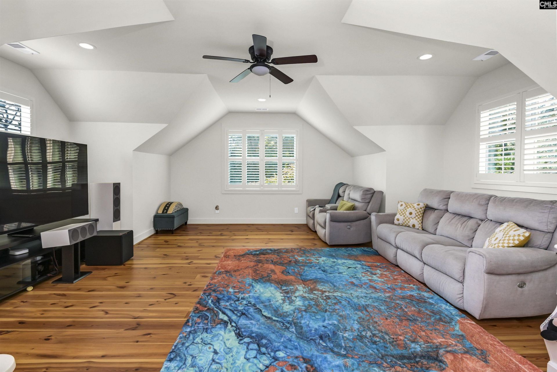 1360 Kathwood Drive  Photo 38