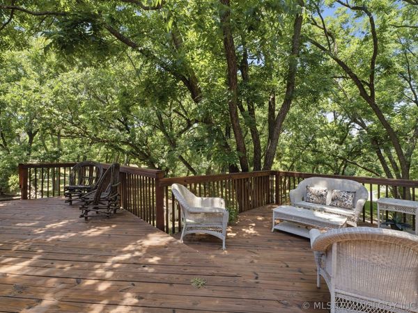 11005 E 156th Street North , Collinsville, OK 74021