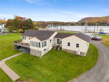 6723 State Route 415, Bath, NY 14810