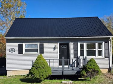 5421 Ellicott Street Road, East Bethany, NY 14054