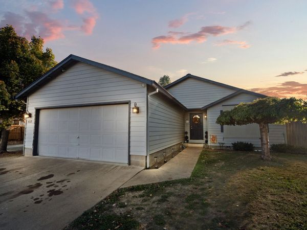 653 SW Balsam Road, Grants Pass, OR 97526