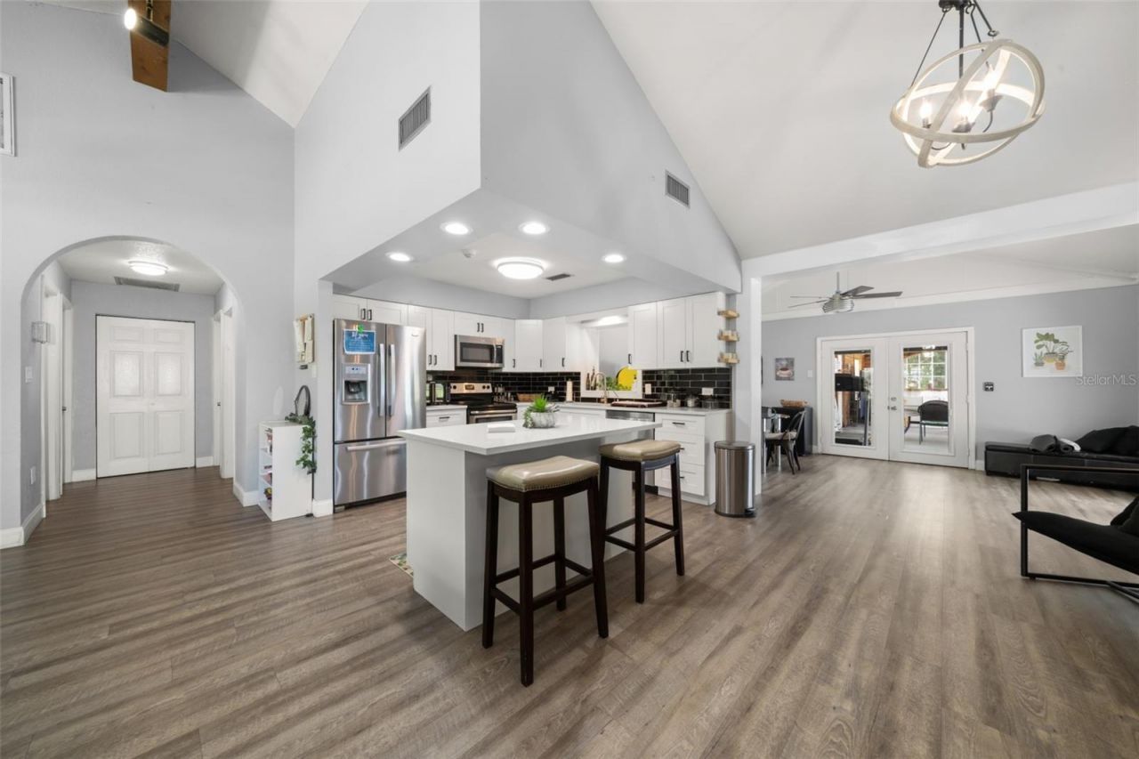 5731 Wolf Lake Road , Sebring, FL 33875 Photo