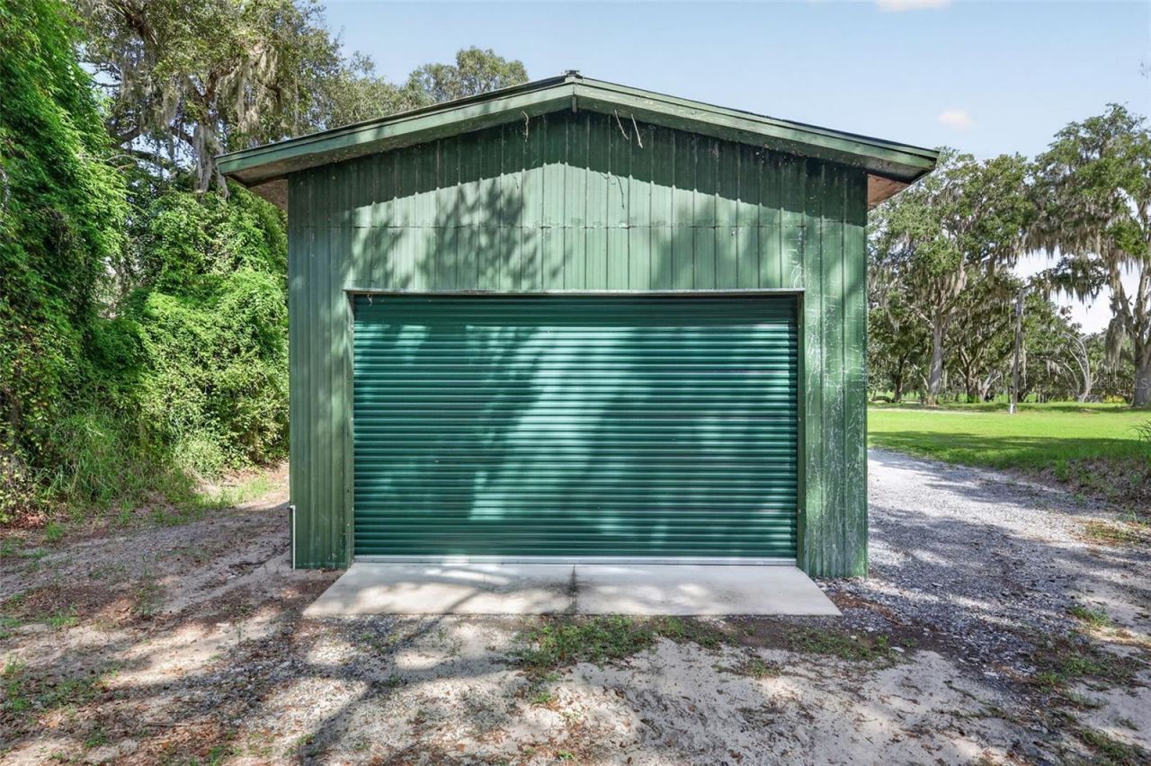 15050 SE 140th Avenue Road, Weirsdale, FL 32195 Photo
