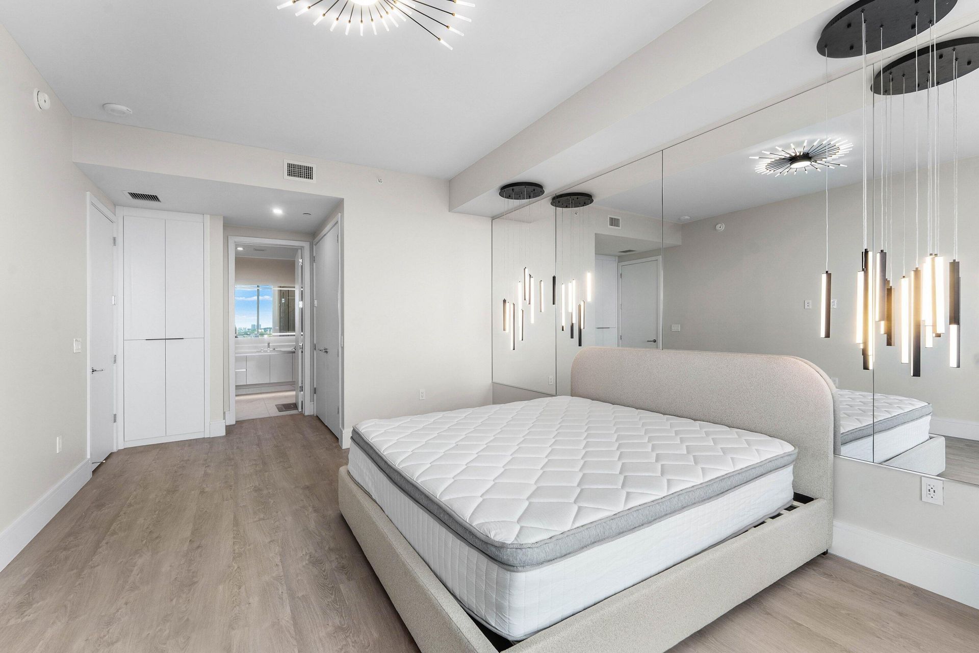 220 Lake Shore Drive, Unit 917, Lake Park, FL 33403 Photo
