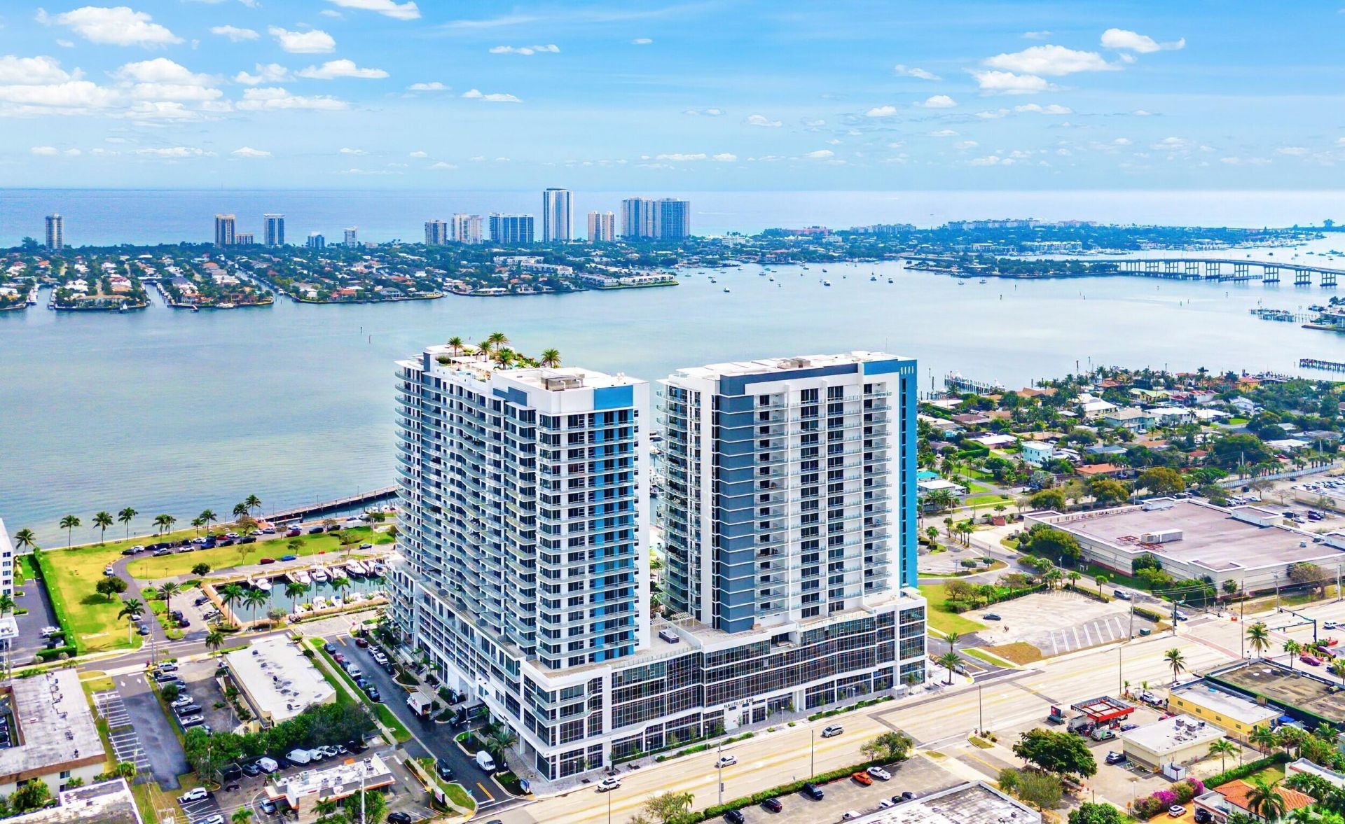 220 Lake Shore Drive, Unit 917, Lake Park, FL 33403 Photo