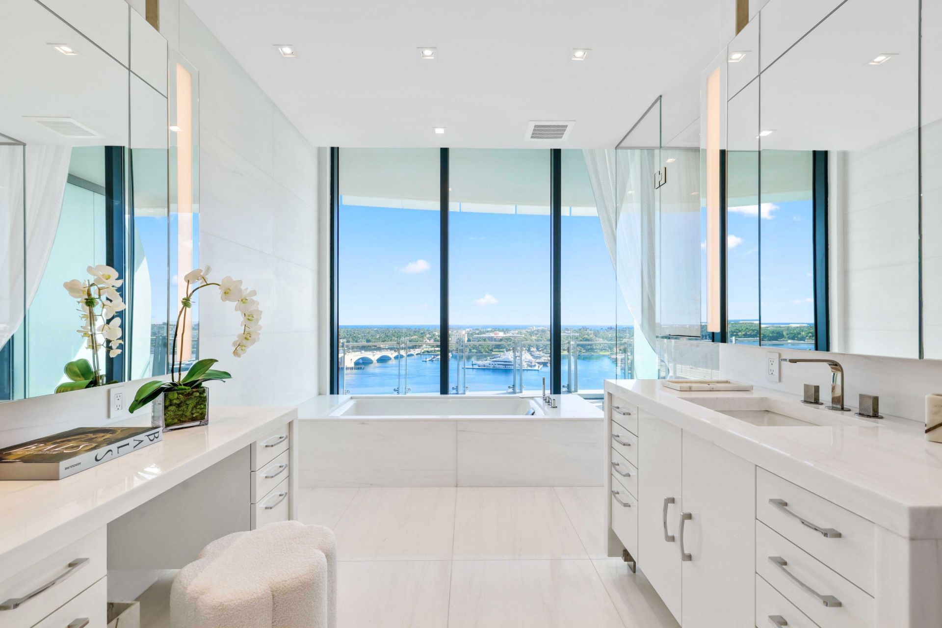 1100 S Flagler Drive, Unit 1101, West Palm Beach, FL 33401 Photo