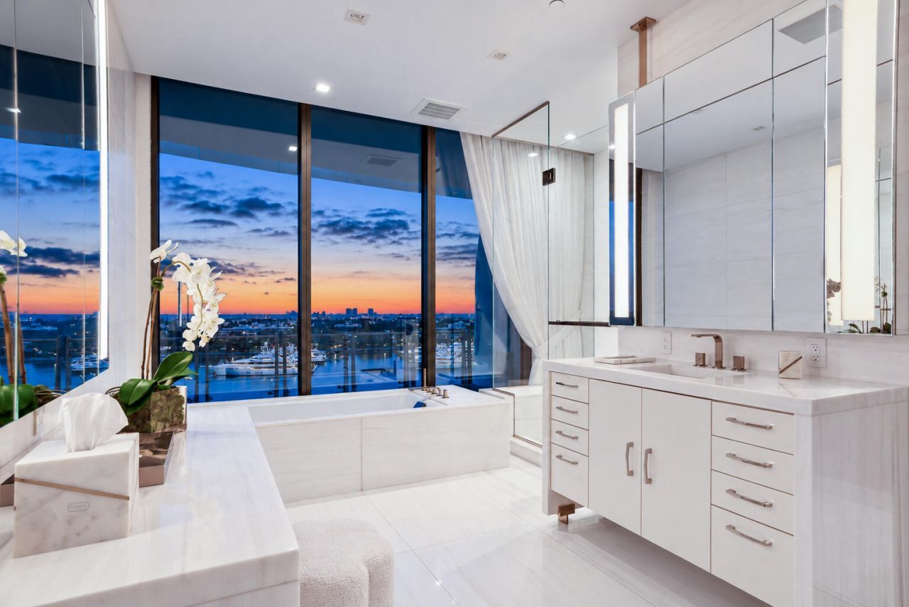 1100 S Flagler Drive, Unit 1101, West Palm Beach, FL 33401 Photo