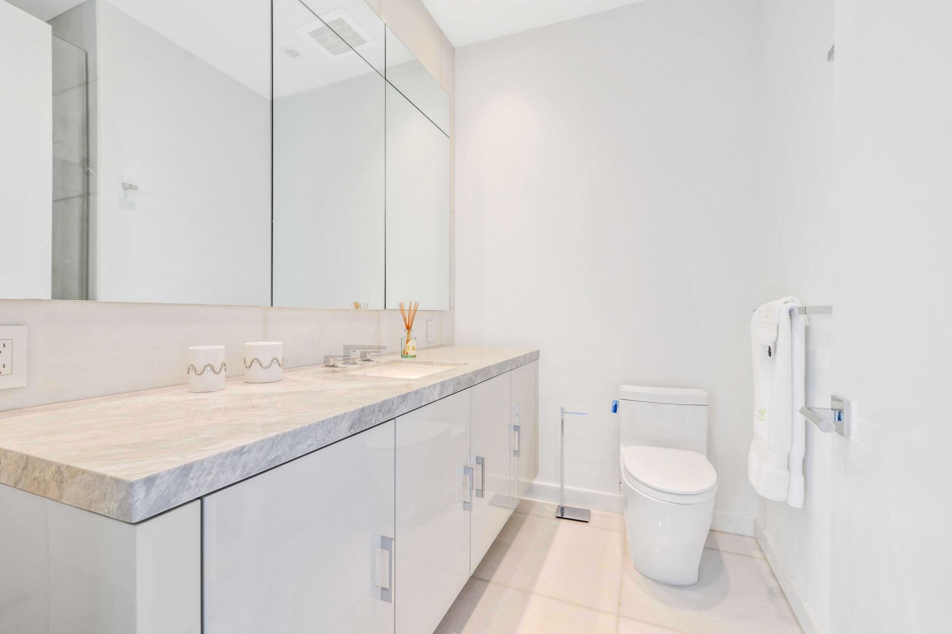 1100 S Flagler Drive, Unit 1101, West Palm Beach, FL 33401 Photo