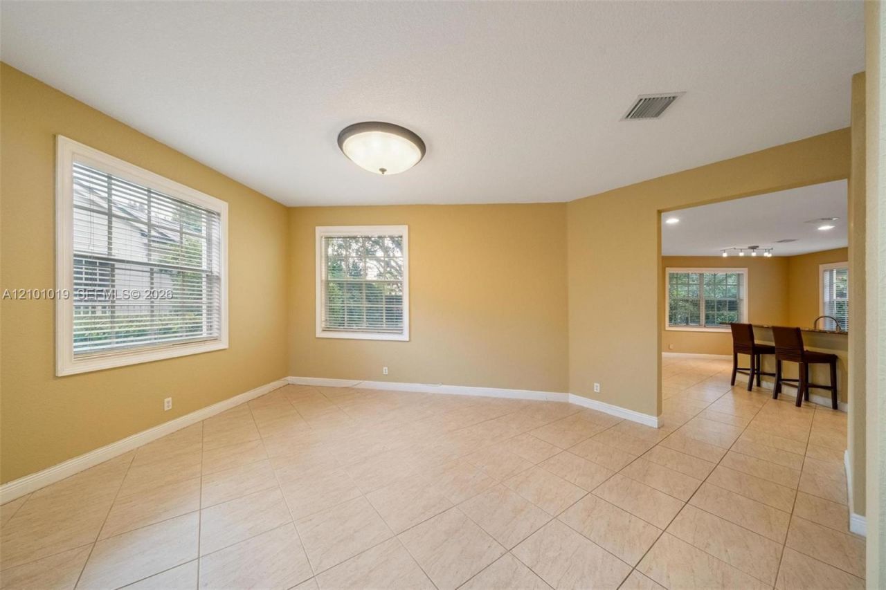 4685 Lakeside Ter , Davie, FL 33314 Photo
