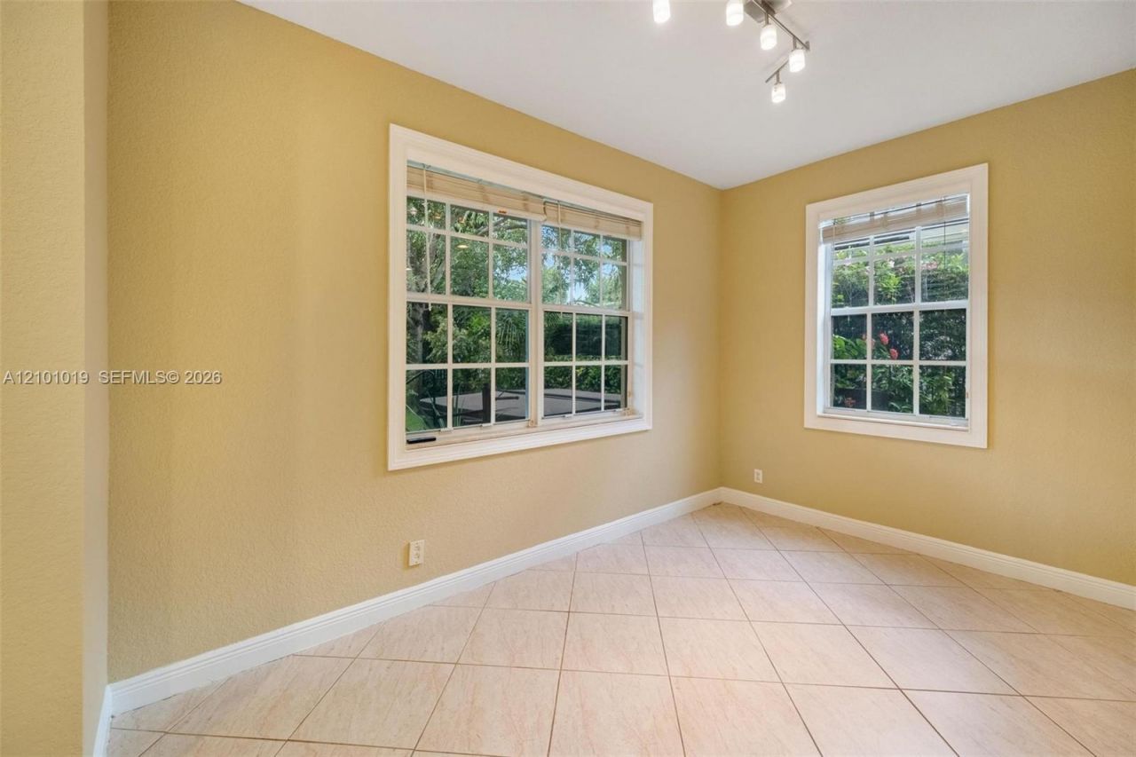 4685 Lakeside Ter , Davie, FL 33314 Photo