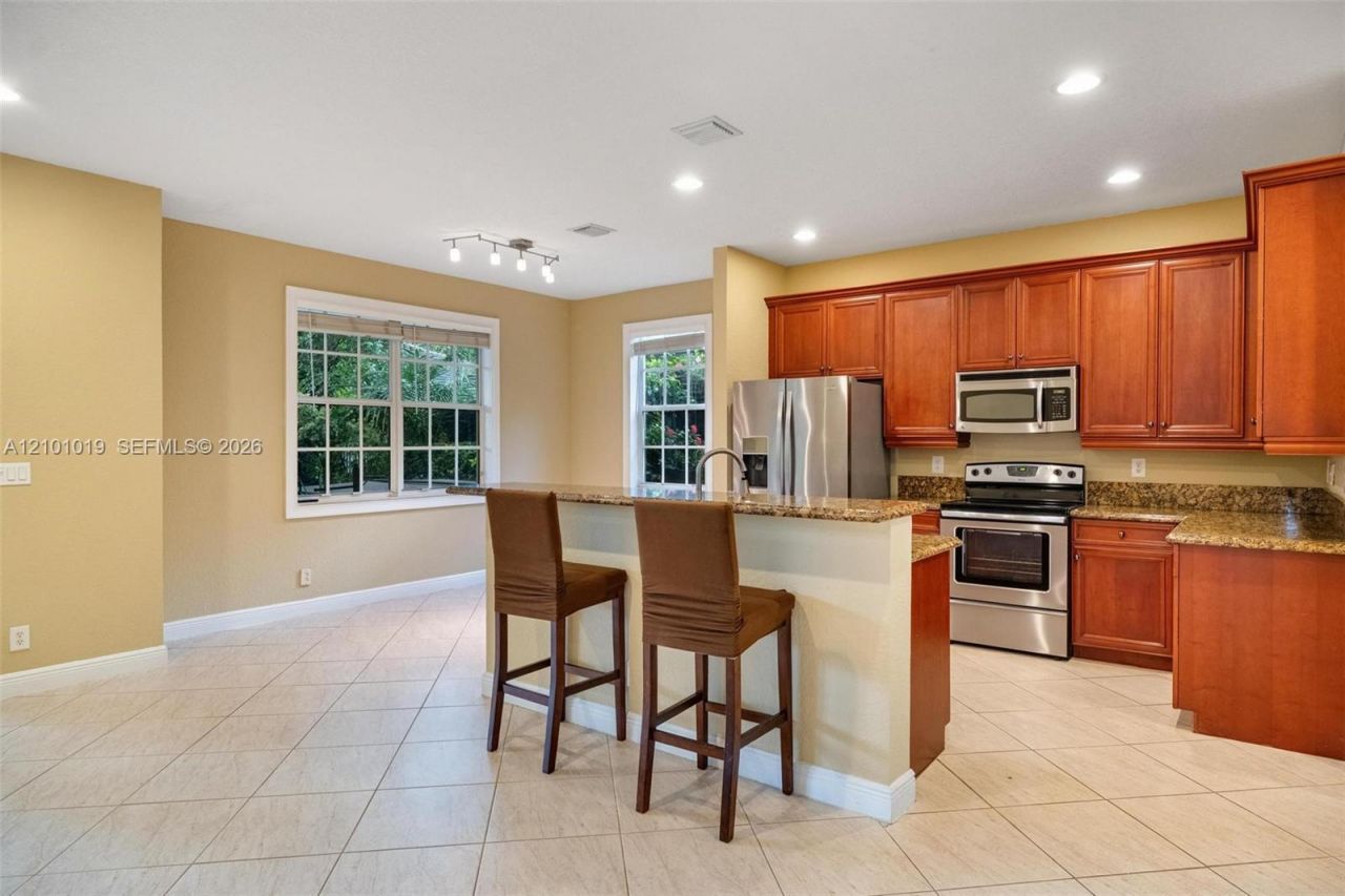 4685 Lakeside Ter , Davie, FL 33314 Photo