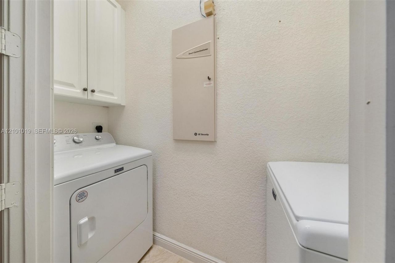 4685 Lakeside Ter , Davie, FL 33314 Photo