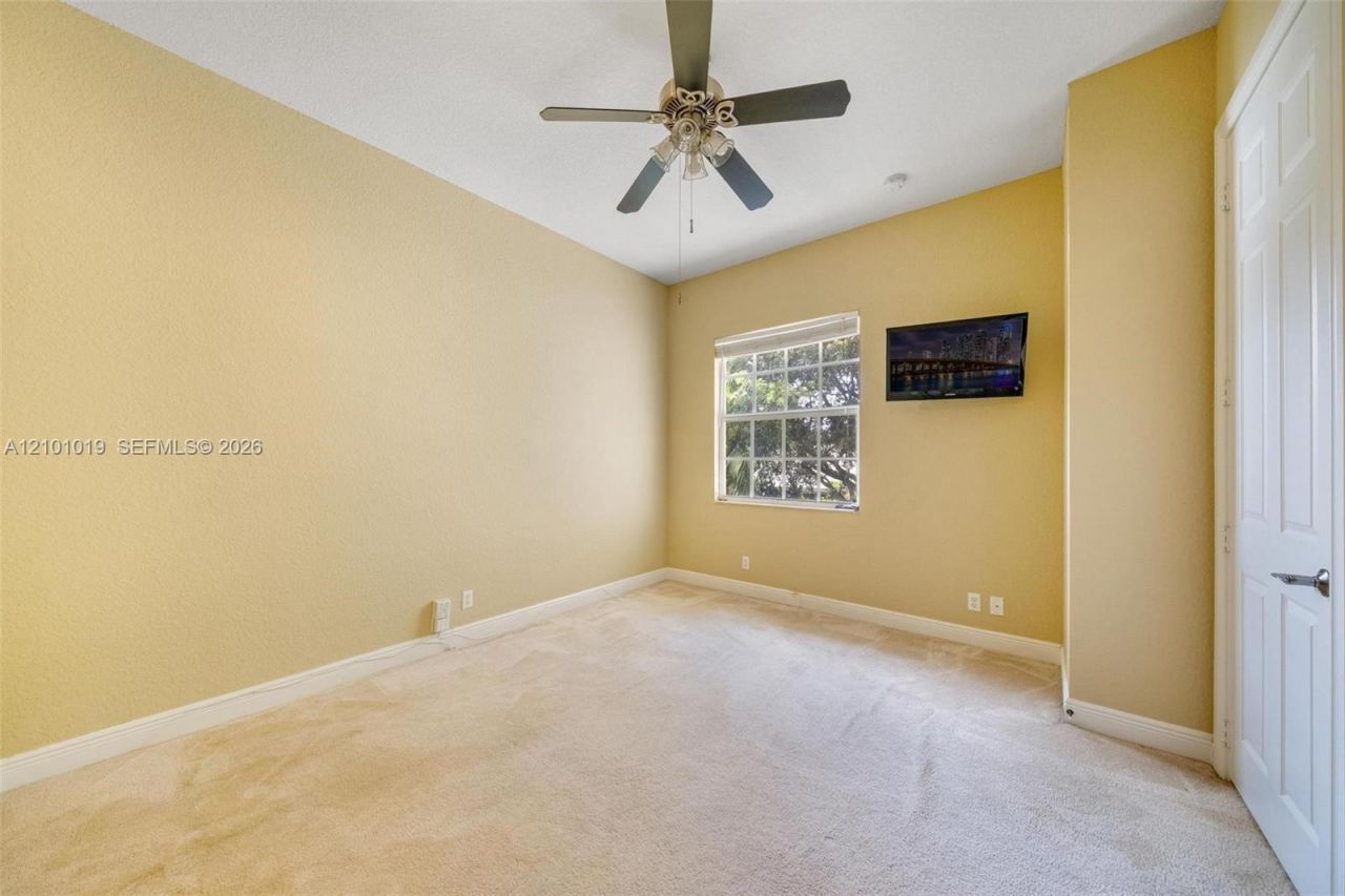 4685 Lakeside Ter , Davie, FL 33314 Photo