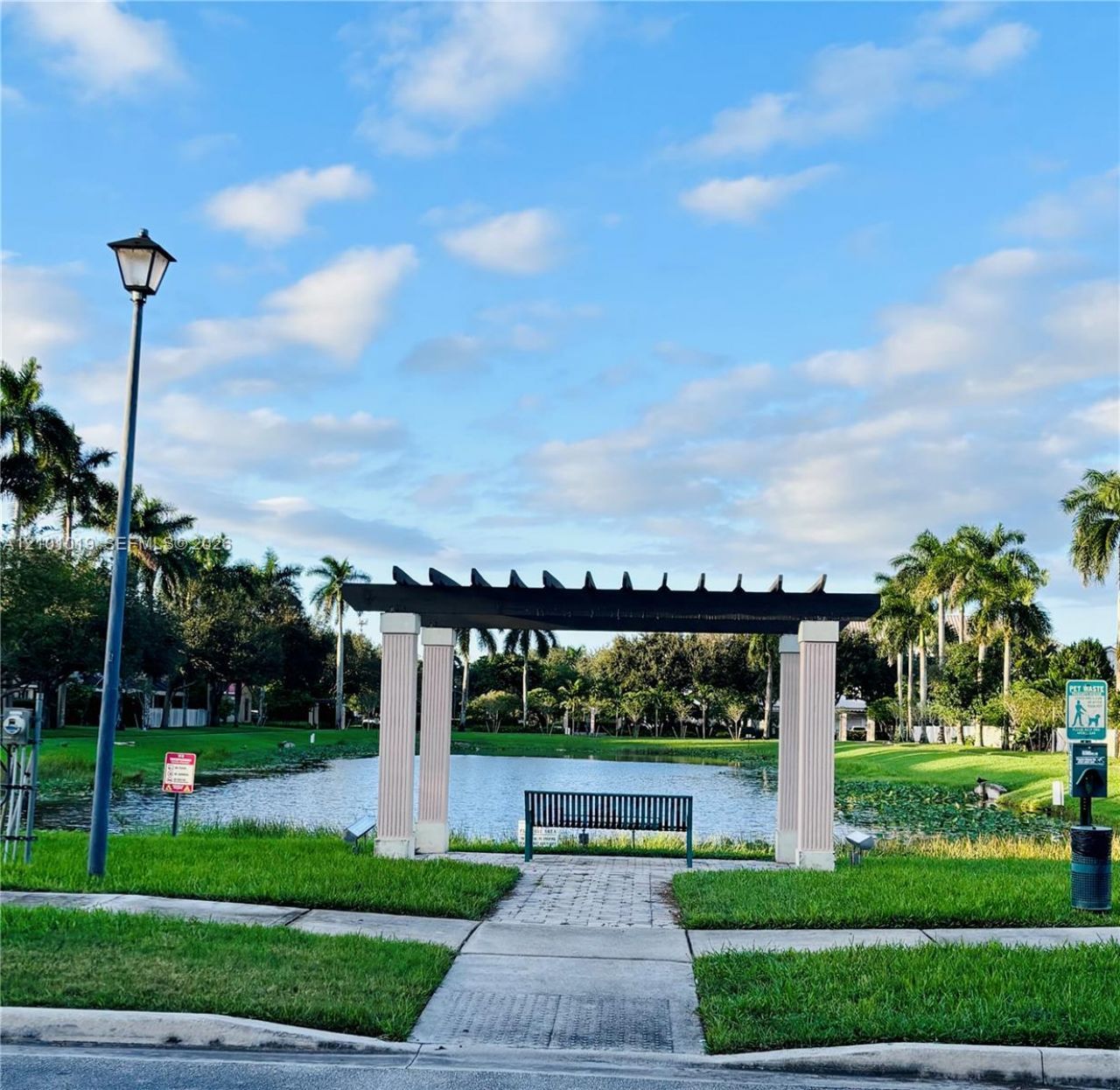 4685 Lakeside Ter , Davie, FL 33314 Photo