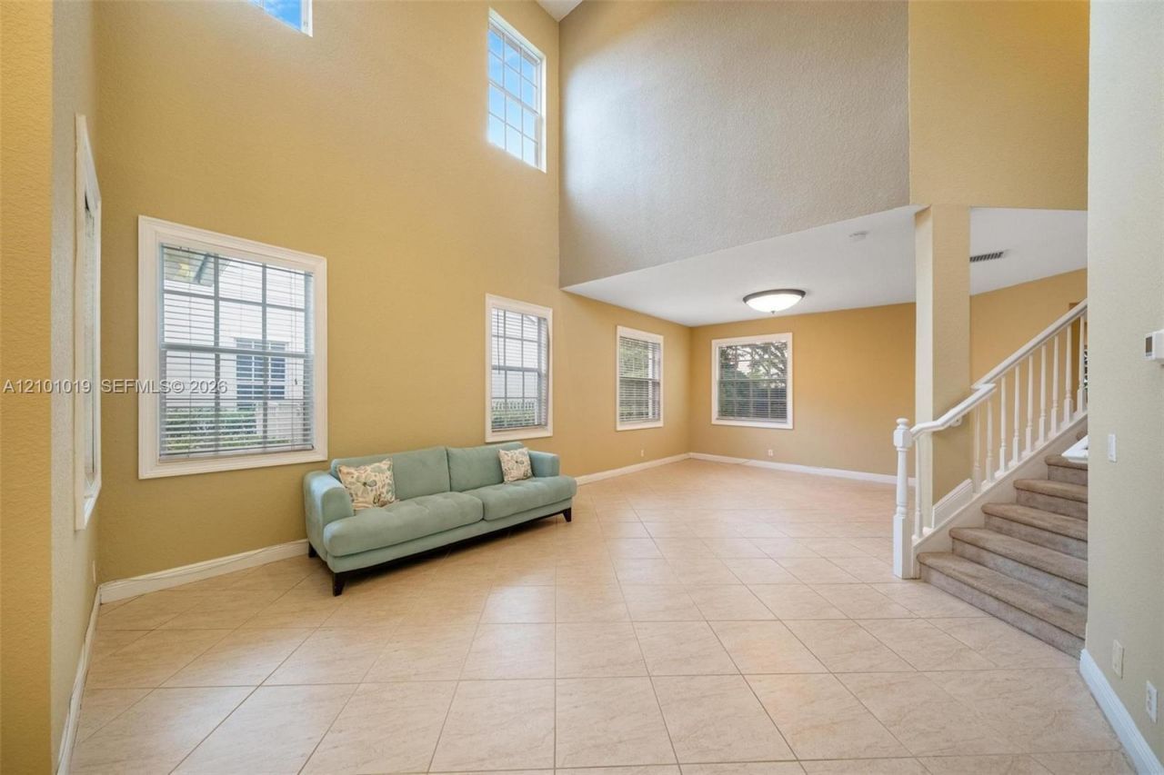 4685 Lakeside Ter , Davie, FL 33314 Photo