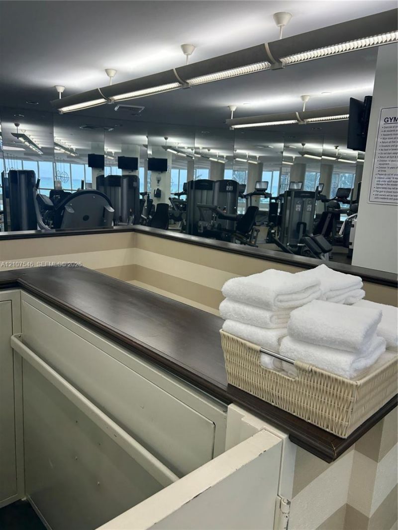 19333 Collins Ave, Unit 2007, Sunny Isles Beach, FL 33160 Photo