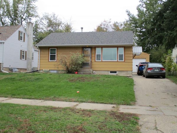 1114 W Willow Street, Cherokee, IA 51012