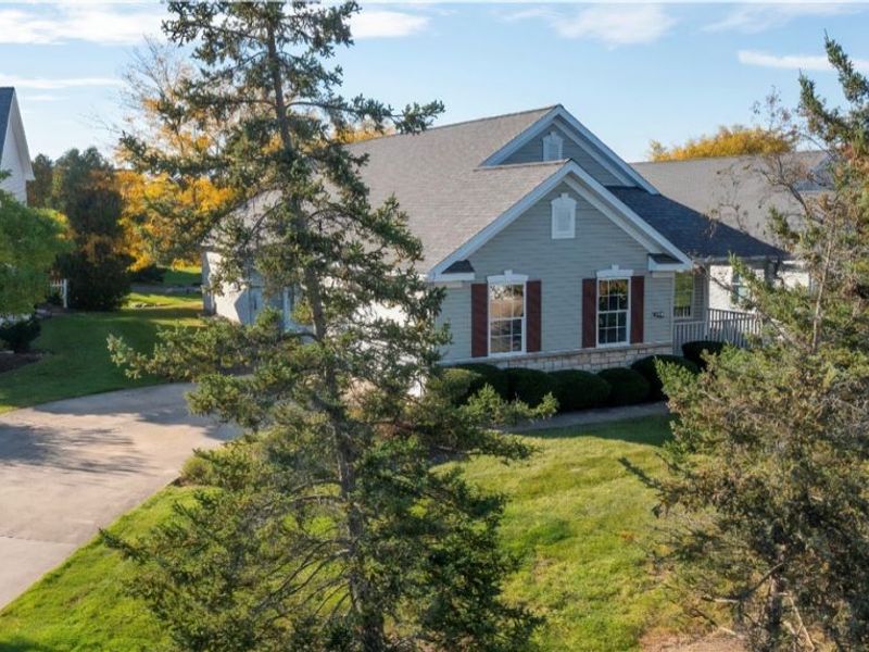 10258 Mayapple Place, Broadview Heights, OH 44147 Photo 2
