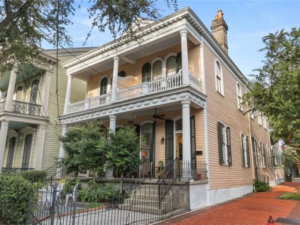 1478 CAMP Street , New Orleans, LA 70130