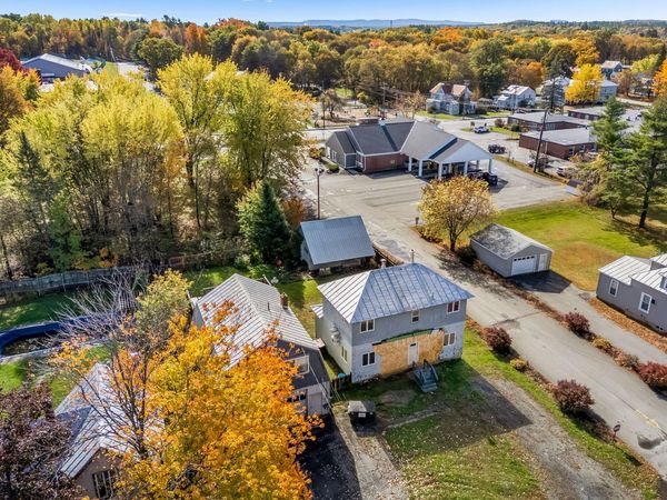 39 Heald Street, Madison, ME 04950