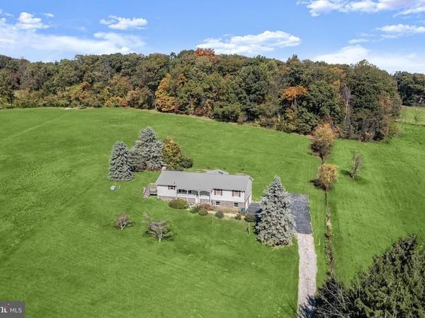 2434 SNYDERSBURG ROAD, HAMPSTEAD, MD 21074