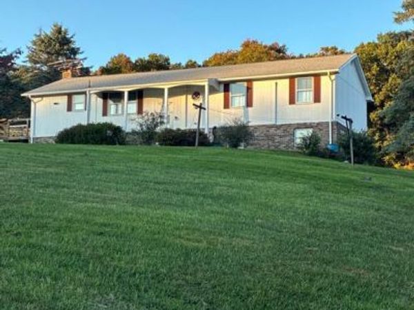 2434 SNYDERSBURG ROAD , HAMPSTEAD, MD 21074