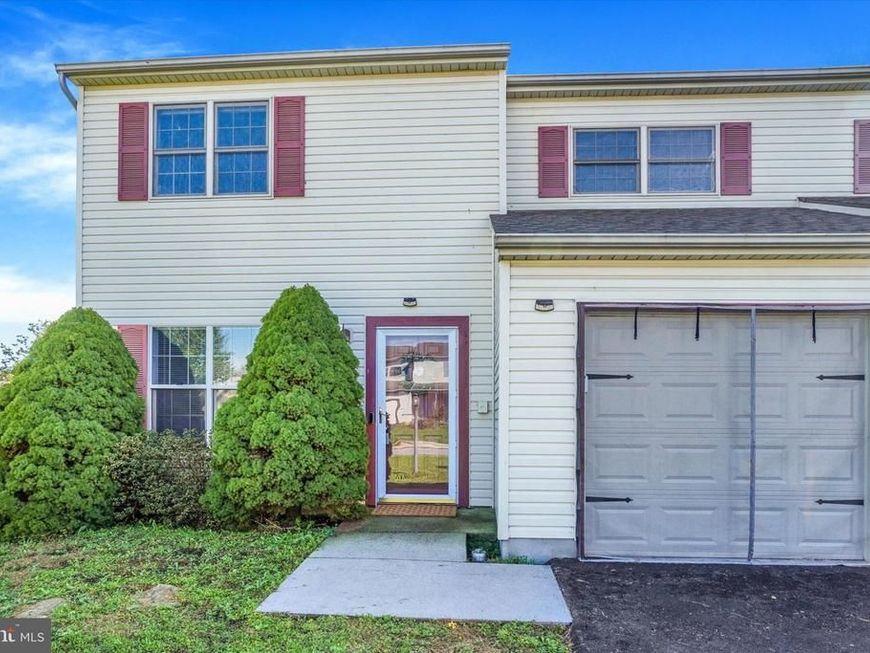 3100 Sundial Road , Dover, PA 17315 Main Photo