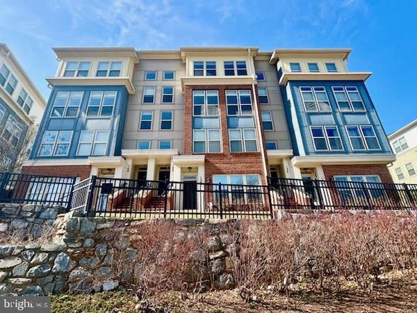 140 COPLEY CIRCLE , Unit 22B, GAITHERSBURG, MD 20878