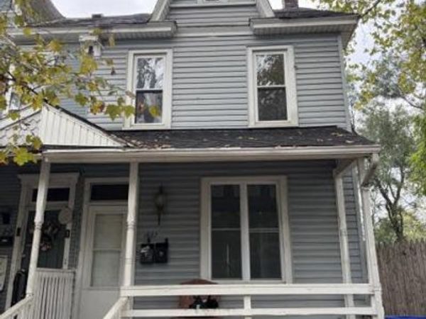 1822 NORTH STREET, HARRISBURG, PA 17103