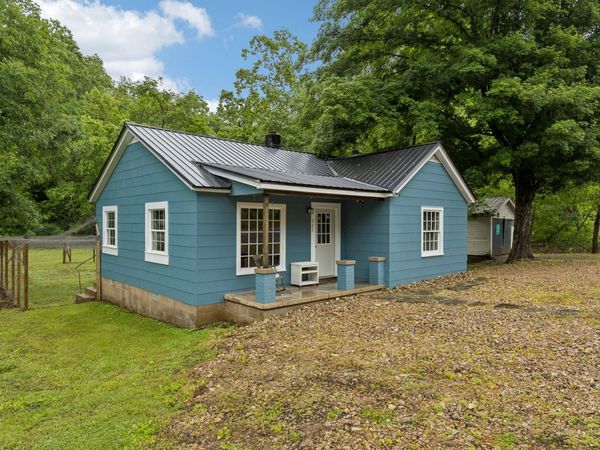 923 Highway 100 W, Centerville, TN 37033