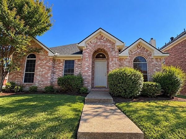 1906 Dartbrook Drive , Rowlett, TX 75089