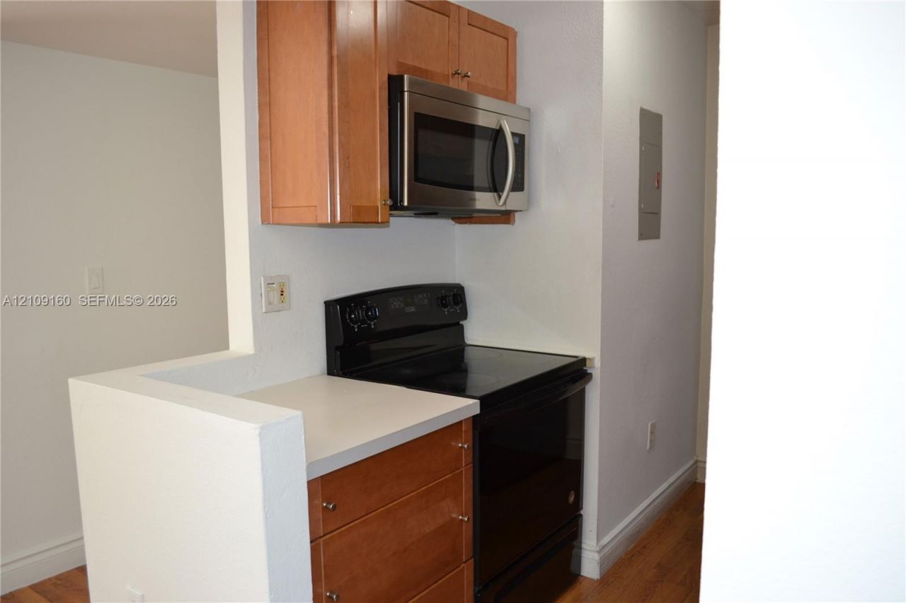 7419 SW 152nd Ave , Unit 8-106, Miami, FL 33193 Photo