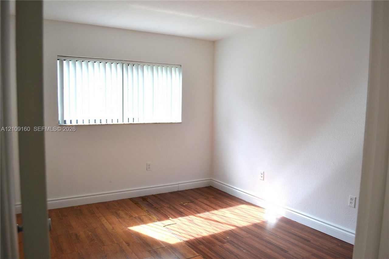 7419 SW 152nd Ave , Unit 8-106, Miami, FL 33193 Photo