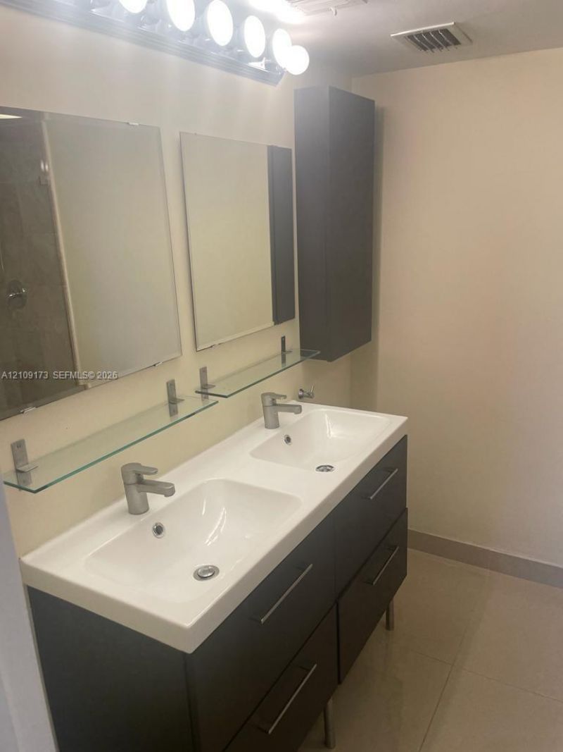 9500 W Bay Harbor Dr , Unit 6G, Bay Harbor Islands, FL 33154 Photo