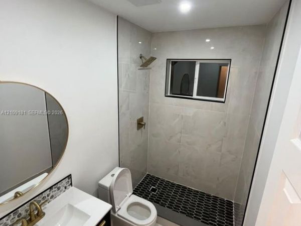 727 SW 10th St , Unit 1, Hallandale Beach, FL 33009